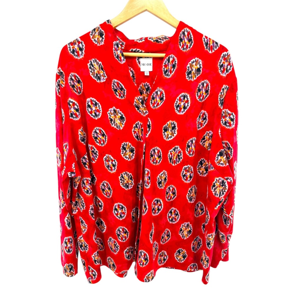 NIC+ZOE Starburst Red Medallion V-Neck Long Sleeve Blouse Top 2X Stretch Relaxed